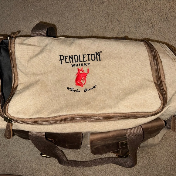 COPY - Pendleton whisky duffle bag